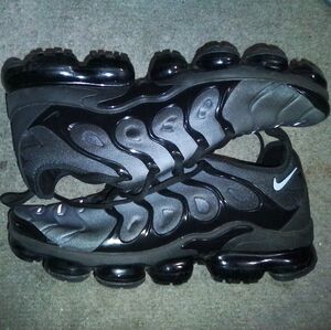 Nike Vapor Max Plus EUC sz 10